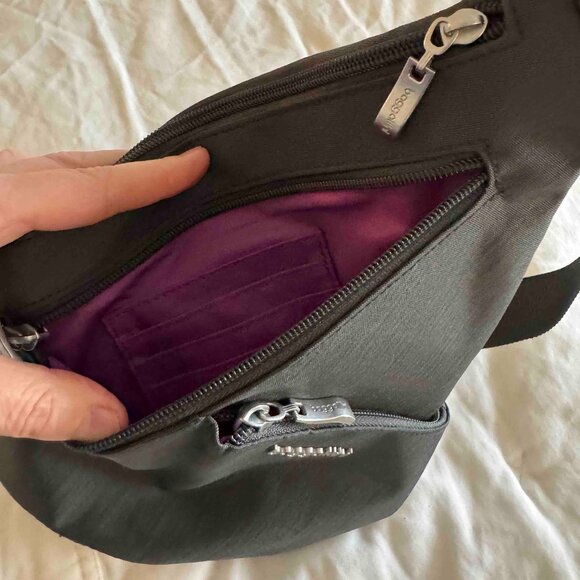 Baggallini Mini-Sling Crossbody Bag NWOT — Dark Charcoal Gray - Picture 4 of 11